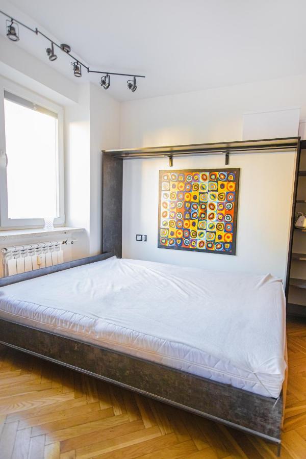 Charming Apt Next To Lazienki Park And City Center Varsó Kültér fotó